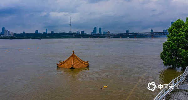 南海夏季风爆发 一图看懂夏季风如何吹动我国雨季进程(图2)